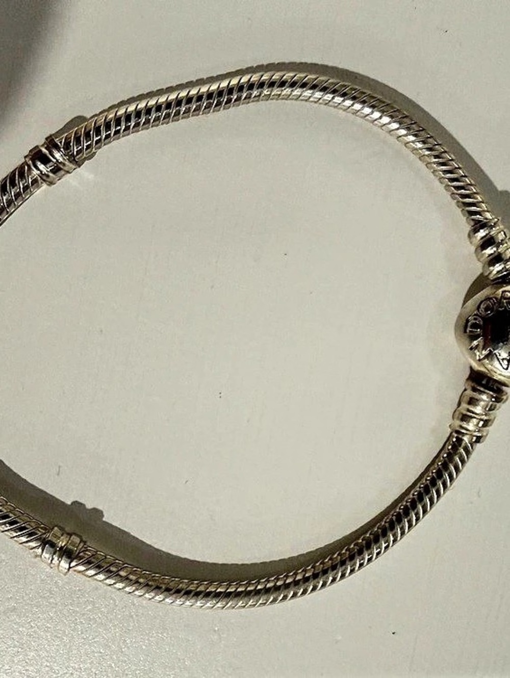Pandora Moments Heart Clasp Snake Chain Bracelet Silver